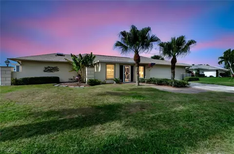 2151 Cape Way, North Fort Myers, FL 33917