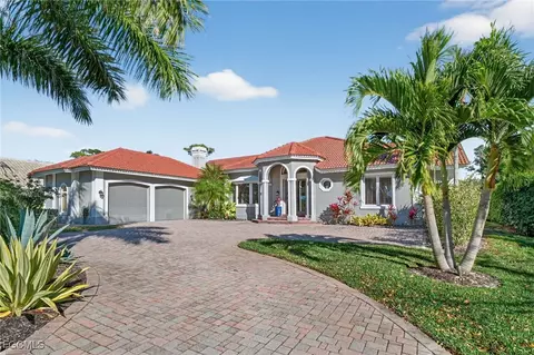 25111 Pennyroyal Dr, Bonita Springs, FL 34134