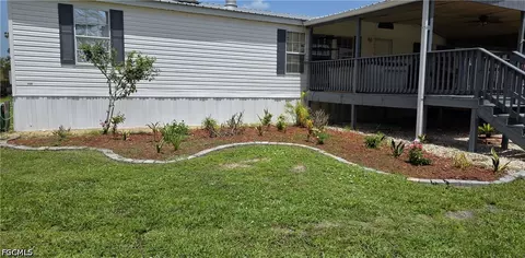 1627 Sunset Trl, Labelle, FL 33935 photo 2