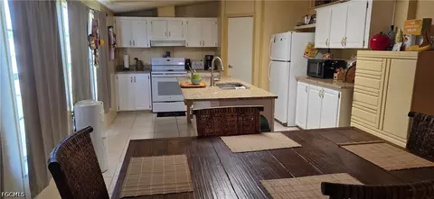 1627 Sunset Trl, Labelle, FL 33935 photo 5
