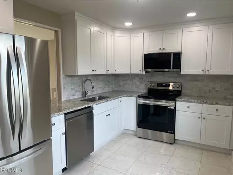 1740 Pine Valley Dr #116, Fort Myers, FL 33907