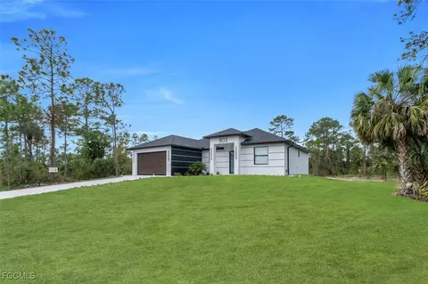 803 Desoto Ave, Lehigh Acres, FL 33972