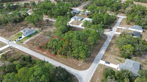 314 Ivanhoe Ave, Labelle, FL 33935 photo 2
