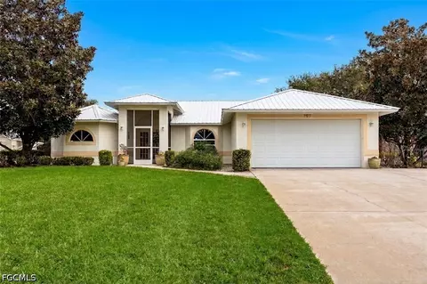 1197 April Ave, Labelle, FL 33935