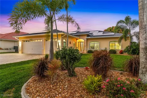 5711 Rose Garden Rd, Cape Coral, FL 33914