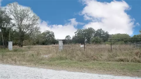 269 Avenida Del Centro, Clewiston, FL 33440