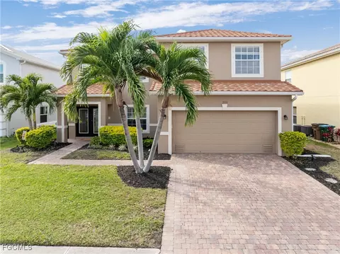 2006 Willow Branch Dr, Cape Coral, FL 33991