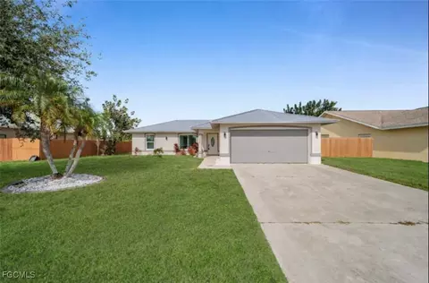 309 SE 8th St, Cape Coral, FL 33990