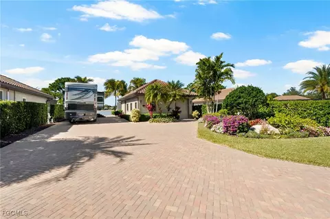 13755 Golden Palms Cir, Fort Myers, FL 33913
