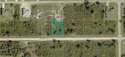 727 Central St E, Lehigh Acres, FL 33974