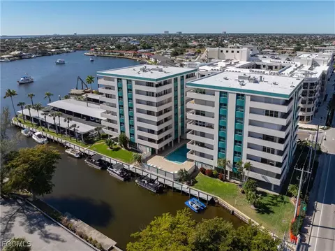 4803 Sunset Ct #304, Cape Coral, FL 33904