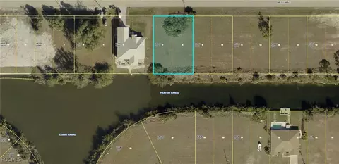 1706 NE 37th St, Cape Coral, FL 33909