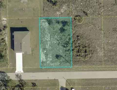 1141 Ecstasy St E, Lehigh Acres, FL 33974