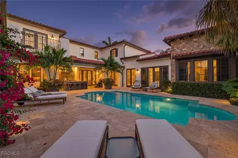 16469 Celebrita Ct, Naples, FL 34110