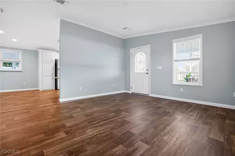 516 Menton Ln, Naples, FL 34112 photo 3