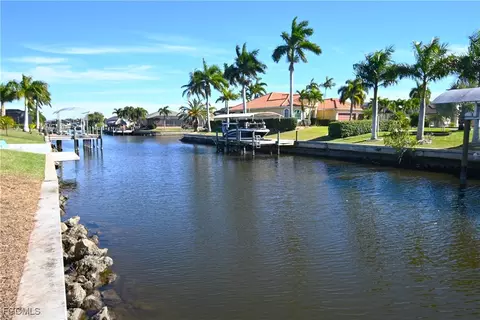 524 Mohawk Pkwy, Cape Coral, FL 33914