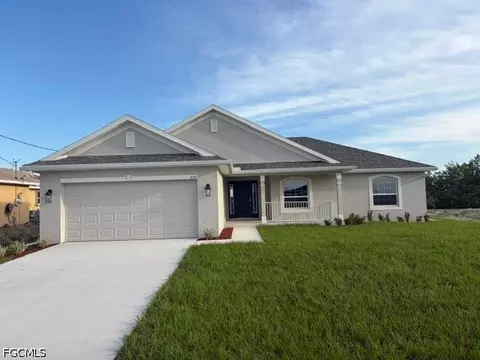 226 NE 15th Ter, Cape Coral, FL 33909