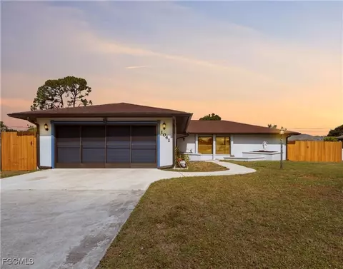 1041 S Salford Blvd, North Port, FL 34287