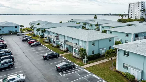 3324 N Key Dr #8, North Fort Myers, FL 33903
