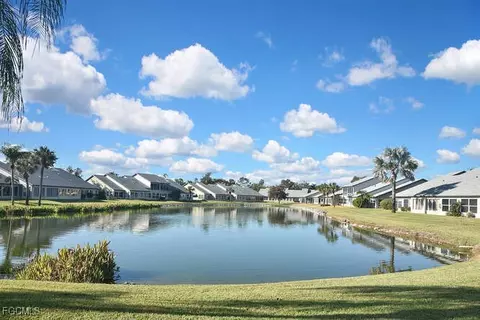 2301 Mcgregor Park Cir, Fort Myers, FL 33908