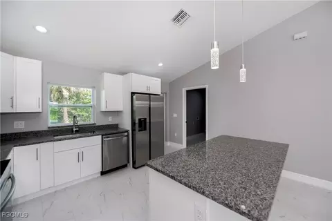3318 Clearview Cir, Labelle, FL 33935 photo 19