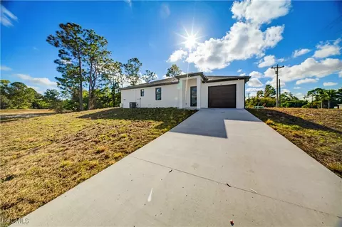 701-703 Homestead Rd S, Lehigh Acres, FL 33974