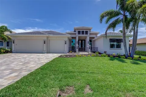 814 SW 56th St, Cape Coral, FL 33914