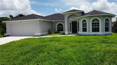 1509 NE 17th Ave, Cape Coral, FL 33909
