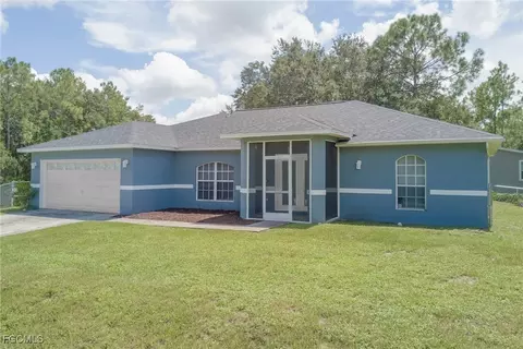 2506 E 23rd St, Alva, FL 33920