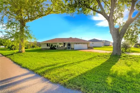 601 SE 31st St, Cape Coral, FL 33904
