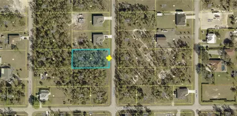 1405 8th Ave, Lehigh Acres, FL 33972