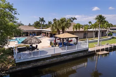5773 Bass Cir, Fort Myers, FL 33919