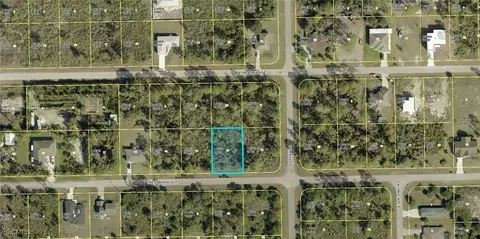 1125 Crestwood St E, Lehigh Acres, FL 33974