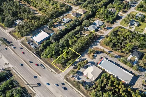 744 Tamiami Trl, Port Charlotte, FL 33953