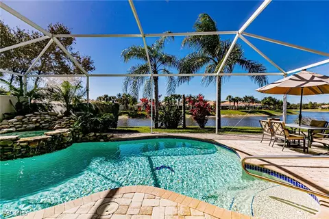 28558 Guinivere Way, Bonita Springs, FL 34135