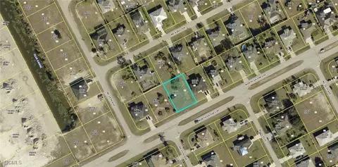 1409 N Gator Cir, Cape Coral, FL 33909