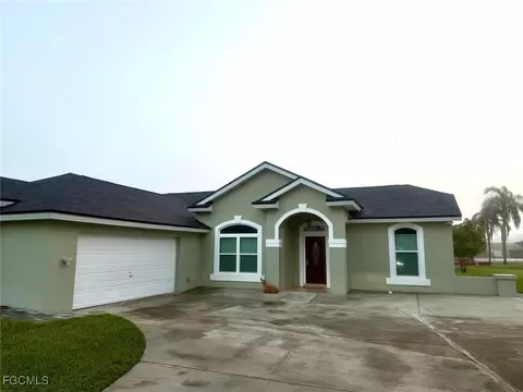 545 Whispering Wind Bnd, Lehigh Acres, FL 33974