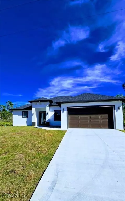 463 Zimmerman Ave, Lehigh Acres, FL 33974