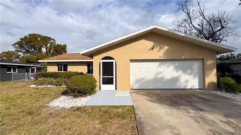 933 SE 26th St, Cape Coral, FL 33904