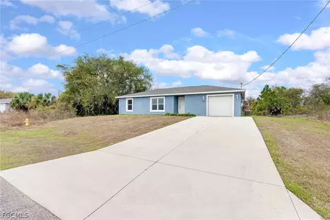 1405 Inwood Rd, Labelle, FL 33935