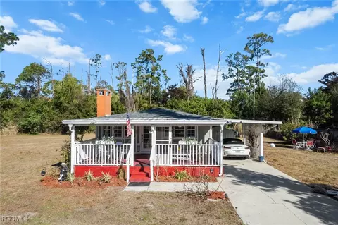 2230 Costello Ln, North Fort Myers, FL 33917