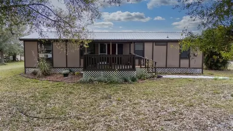 1155 Coffey Rd, Moore Haven, FL 33471