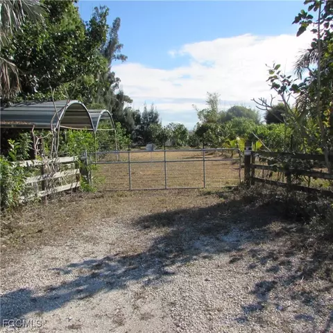 8390 Stringfellow Rd, Saint James City, FL 33956