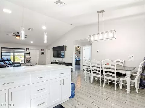 3045 E Briarwood Cir, Labelle, FL 33935 photo 8
