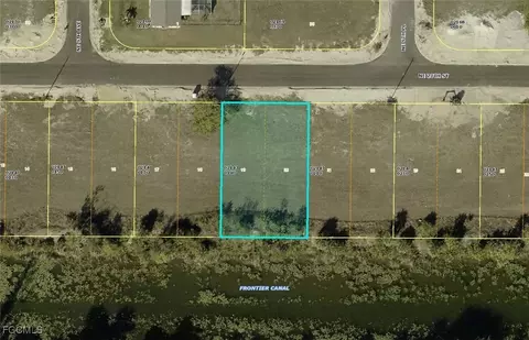 906 NE 23rd Ter, Cape Coral, FL 33909