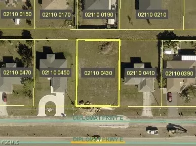 925 Diplomat Pkwy E, Cape Coral, FL 33909