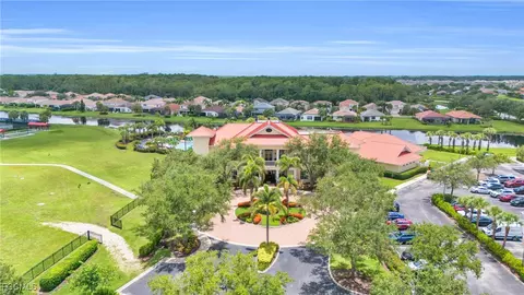 View/Area - 4025 E Hampton Cir, Alva, FL 33920 photo 5 of 10