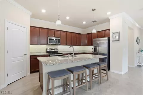 Kitchen - 4025 E Hampton Cir, Alva, FL 33920 photo 1 of 3