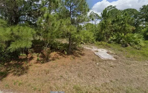 707 Glacier Ave, Lehigh Acres, FL 33974