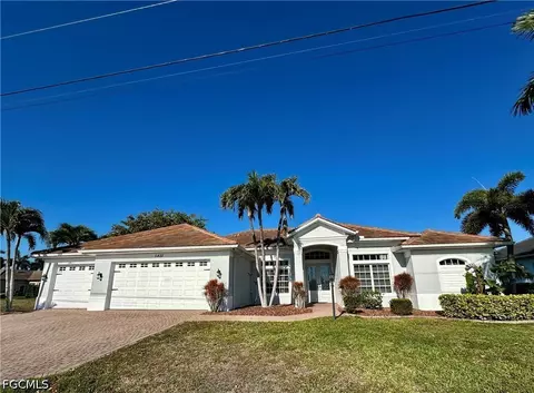 5422 SW 20th Ave, Cape Coral, FL 33914